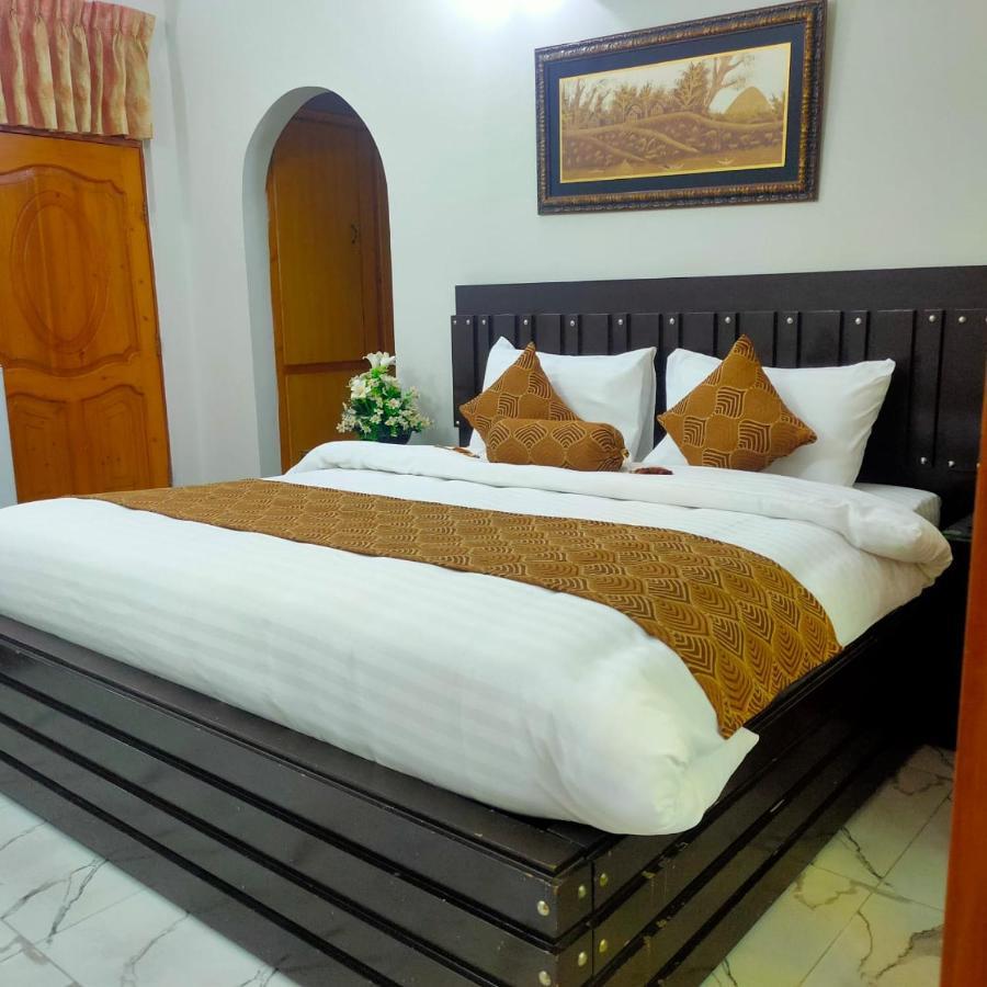 Swat Hilton Hotel Saidu Sharif Luaran gambar